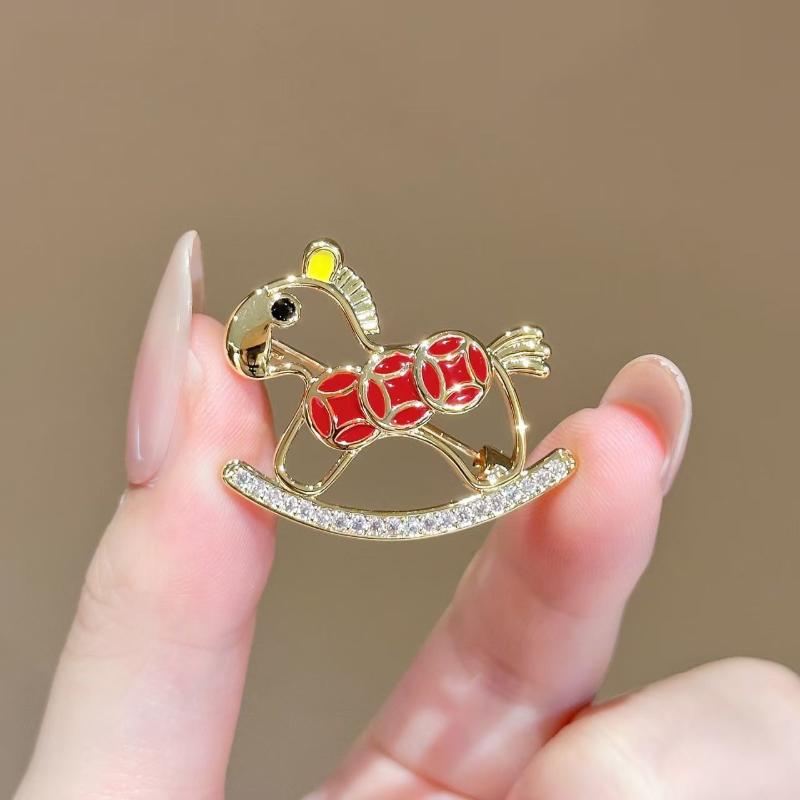 Cute Cartoon Pony Brooch Zodiac Horse Exquisite Brooch Pin For Women Temperament Clothing Accessories Men Suit Lapel Corsage B
Cute Cartoon Pony Brooch Zodiac Horse Exquisite Brooch Pin For Women Temperament Clothing Accessories Men Suit Lapel Corsage B