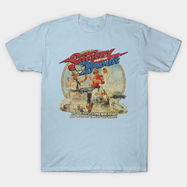 Men Black Print T-shirt Smokey And The Bandit 1977 No-Cut Transfer Paper Print Cotton Tshirt S світло-синій колір
Men Black Print T-shirt Smokey And The Bandit 1977 No-Cut Transfer Paper Print Cotton Tshirt S світло-синій колір