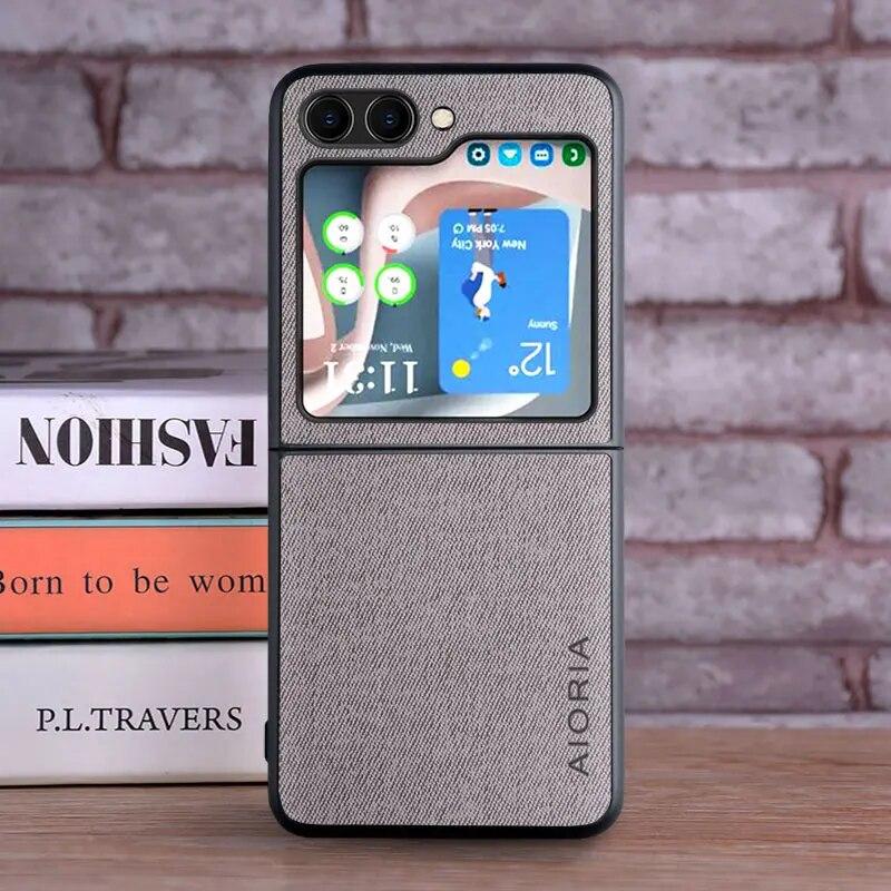 Чехол для Samsung Galaxy Z Flip 5 4 3 Z Flip5 5G, роскошный текстильный кожаный чехол для Samsung Galaxy Z Flip 5, чехол-капа Z Flip 5 светло-серый
Чехол для Samsung Galaxy Z Flip 5 4 3 Z Flip5 5G, роскошный текстильный кожаный чехол для Samsung Galaxy Z Flip 5, чехол-капа Z Flip 5 светло-серый