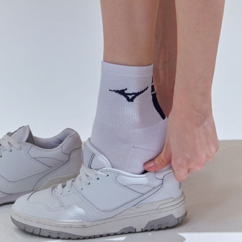 MIZUNO Mizuno Амортизирующие носки средней длины 5 пар White Navy_M 26 (255-280mm)
MIZUNO Mizuno Амортизирующие носки средней длины 5 пар White Navy_M 26 (255-280mm)