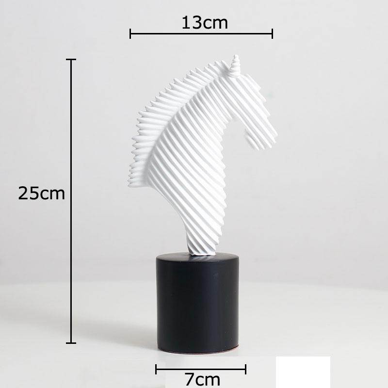 Abstract Striped Horse Head Mascot Animal Sculpture Desk Decoration Ornaments Resin Crafts Steed Statue Room Aesthetic Decor белый
Abstract Striped Horse Head Mascot Animal Sculpture Desk Decoration Ornaments Resin Crafts Steed Statue Room Aesthetic Decor белый