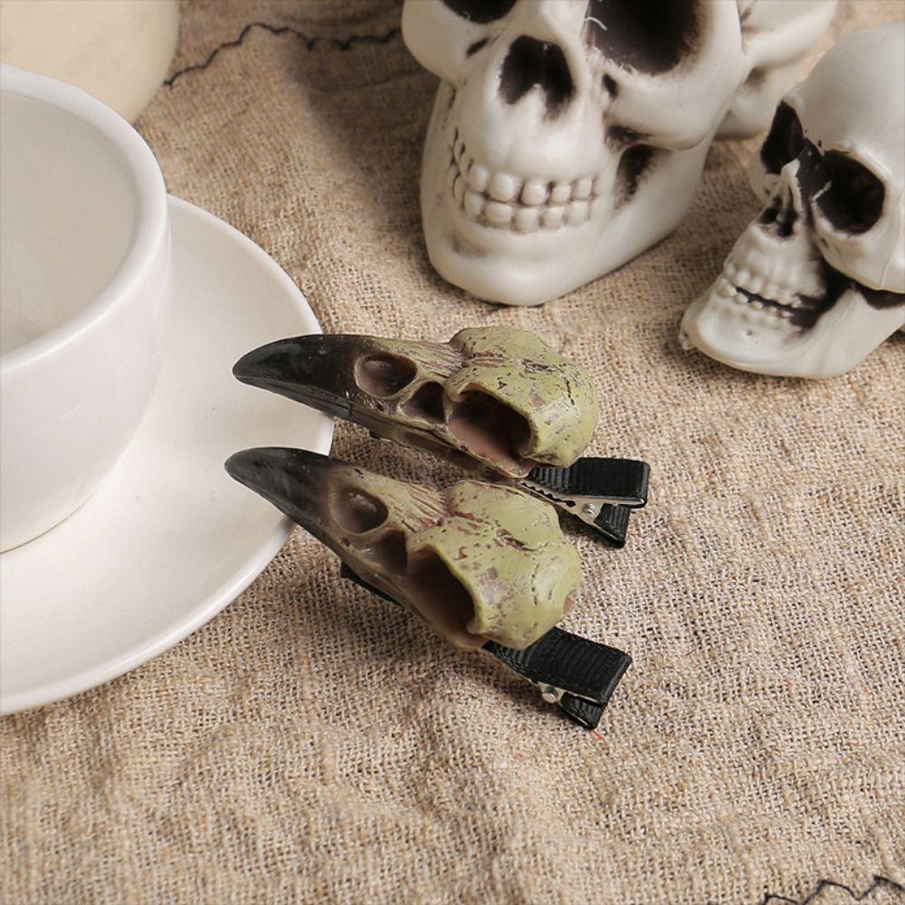 2pcs Resin Halloween Hair Clip Creative Crow Skull Hairpin Personality Hair Styling Accessory 2pcs
2pcs Resin Halloween Hair Clip Creative Crow Skull Hairpin Personality Hair Styling Accessory 2pcs