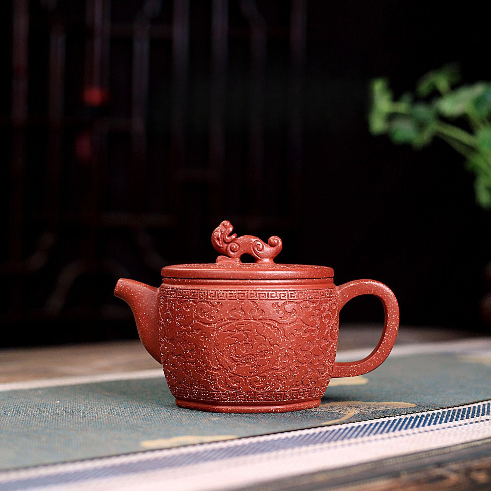290ml Traditional Yixing Purple Clay Teapots Handmade Octagon Large Caliber Pot Raw Ore Downhill Mud Kettle Zisha Tea Set Tea
290ml Traditional Yixing Purple Clay Teapots Handmade Octagon Large Caliber Pot Raw Ore Downhill Mud Kettle Zisha Tea Set Tea