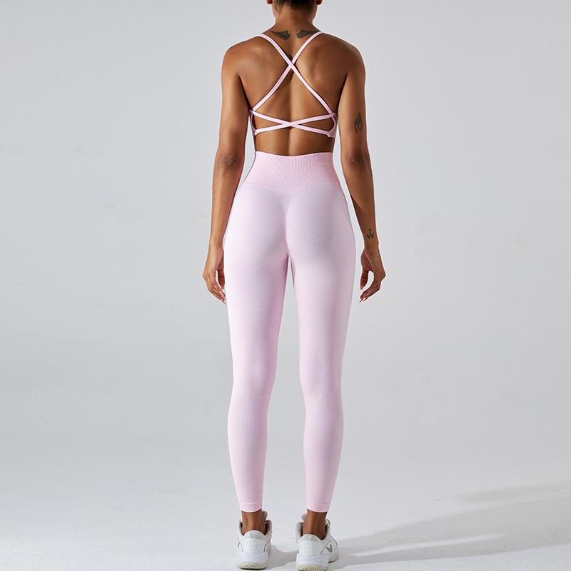 Новый бесшовный сексуальный костюм для йоги, женский топ с открытой спиной для йоги, спортивный бюстгальтер, спортивный костюм с высокой талией и облегающим кроем S розовый
Новый бесшовный сексуальный костюм для йоги, женский топ с открытой спиной для йоги, спортивный бюстгальтер, спортивный костюм с высокой талией и облегающим кроем S розовый