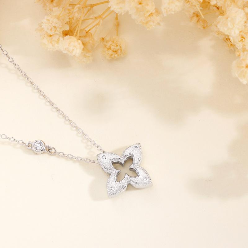 Ожерелье с четырехлистным клевером, женское, французское, ретро, стиль ins, средневековый кулон высокого класса
Ожерелье с четырехлистным клевером, женское, французское, ретро, стиль ins, средневековый кулон высокого класса