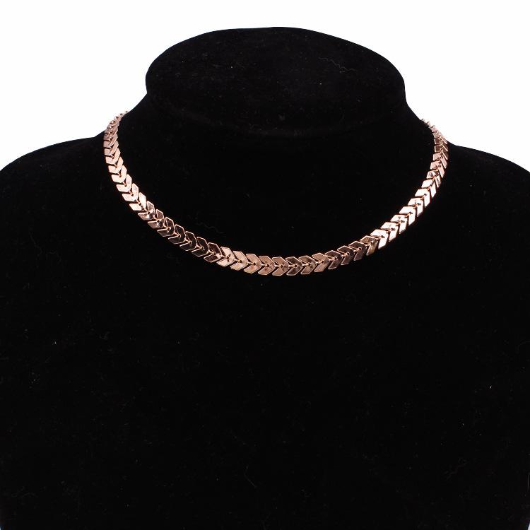 New Hot Female Temperament Fashion Fish Bone Chain Sequins Short Gold And Copper Necklace Sexy Tattoo Chain Clavicle Chain золотой
New Hot Female Temperament Fashion Fish Bone Chain Sequins Short Gold And Copper Necklace Sexy Tattoo Chain Clavicle Chain золотой