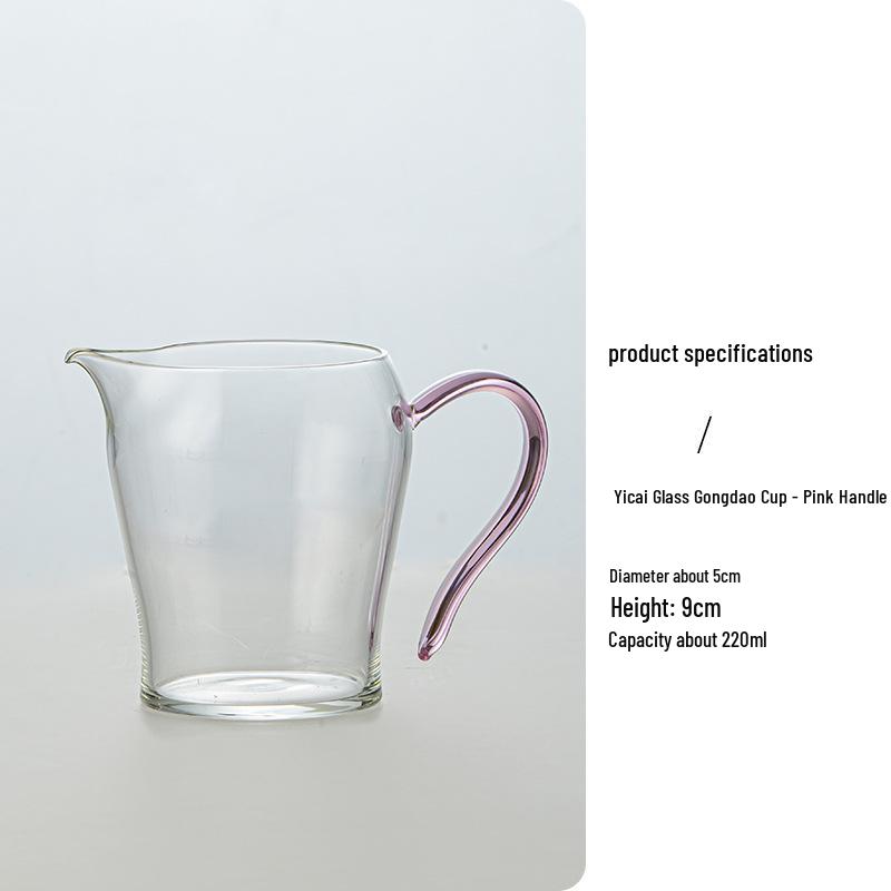 Японский термостойкий стеклянный чайник с цветной ручкой и носиком-орлом
Японский термостойкий стеклянный чайник с цветной ручкой и носиком-орлом