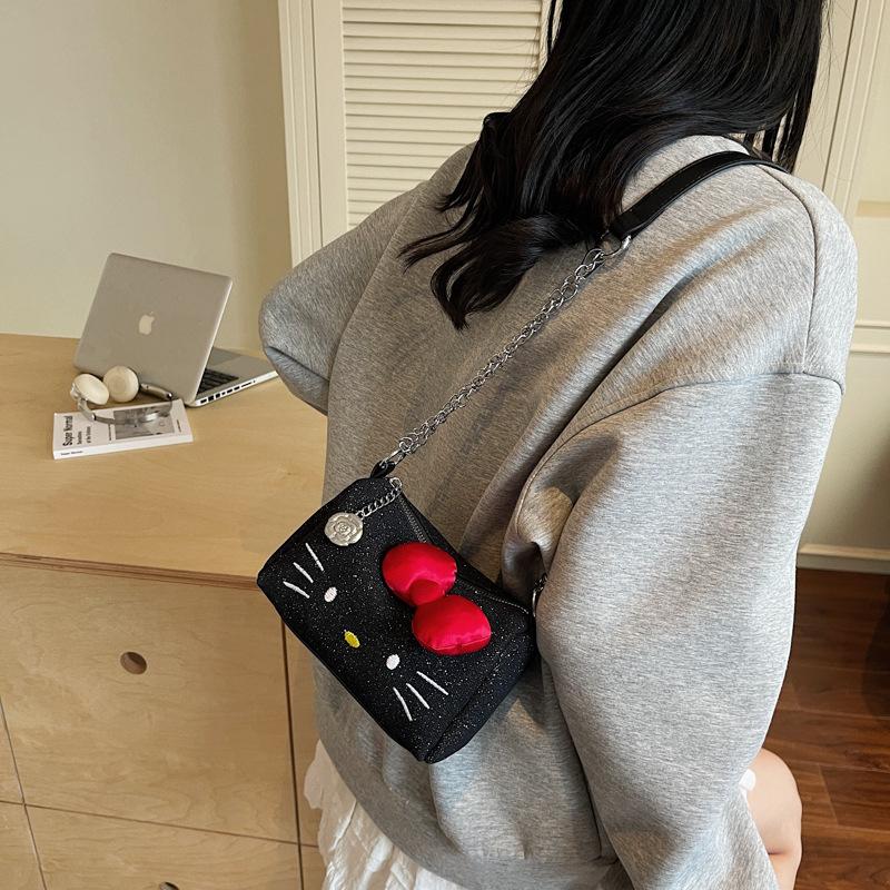 New cute Katie shoulder bag girl heart large capacity bag cartoon portable change bag oblique span bag чорний
New cute Katie shoulder bag girl heart large capacity bag cartoon portable change bag oblique span bag чорний