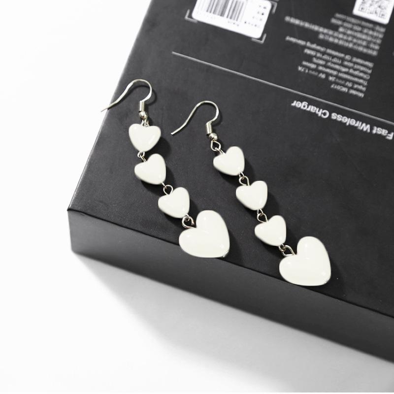 Four-layers Sweet Heart Pendants Women Hanging Earrings Red Color Acrylic Hook Earrings for Girls Korean Fashion Ear Zircon
Four-layers Sweet Heart Pendants Women Hanging Earrings Red Color Acrylic Hook Earrings for Girls Korean Fashion Ear Zircon