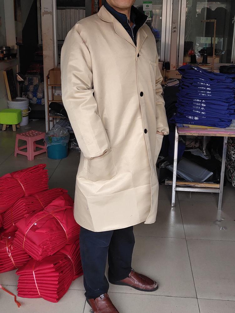 Унисекс Синий лабораторный халат: Длинный халат оверлок, восемь цветов, настраиваемый с принтом/вышивкой, идеально подходит для ремонта и обработки машин. XXXL
Унисекс Синий лабораторный халат: Длинный халат оверлок, восемь цветов, настраиваемый с принтом/вышивкой, идеально подходит для ремонта и обработки машин. XXXL