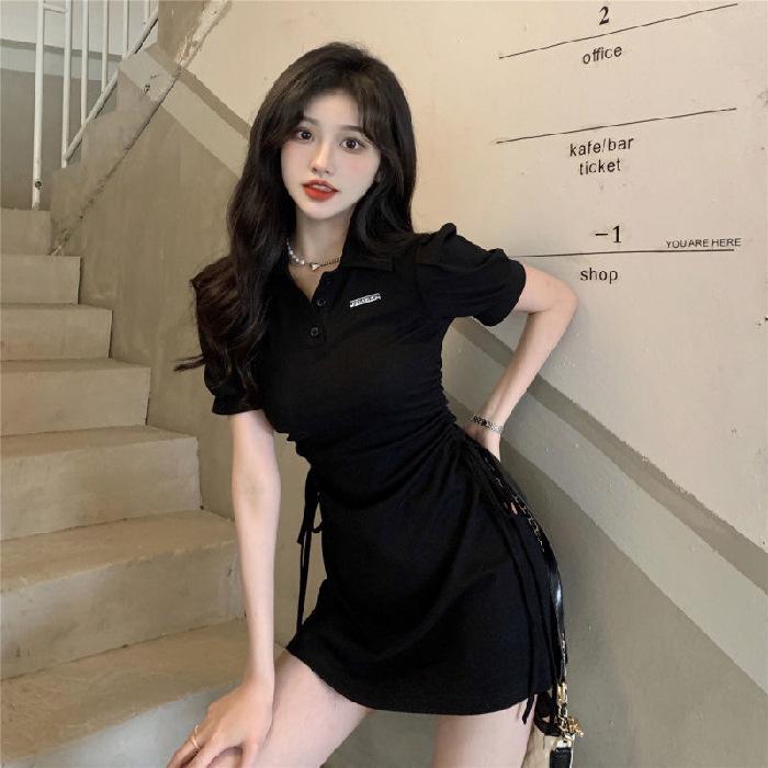 Polo neck drawstring pleated dress temperament waist thin dress design sense niche sweet and spicy style short sleeve skirt S чёрный
Polo neck drawstring pleated dress temperament waist thin dress design sense niche sweet and spicy style short sleeve skirt S чёрный