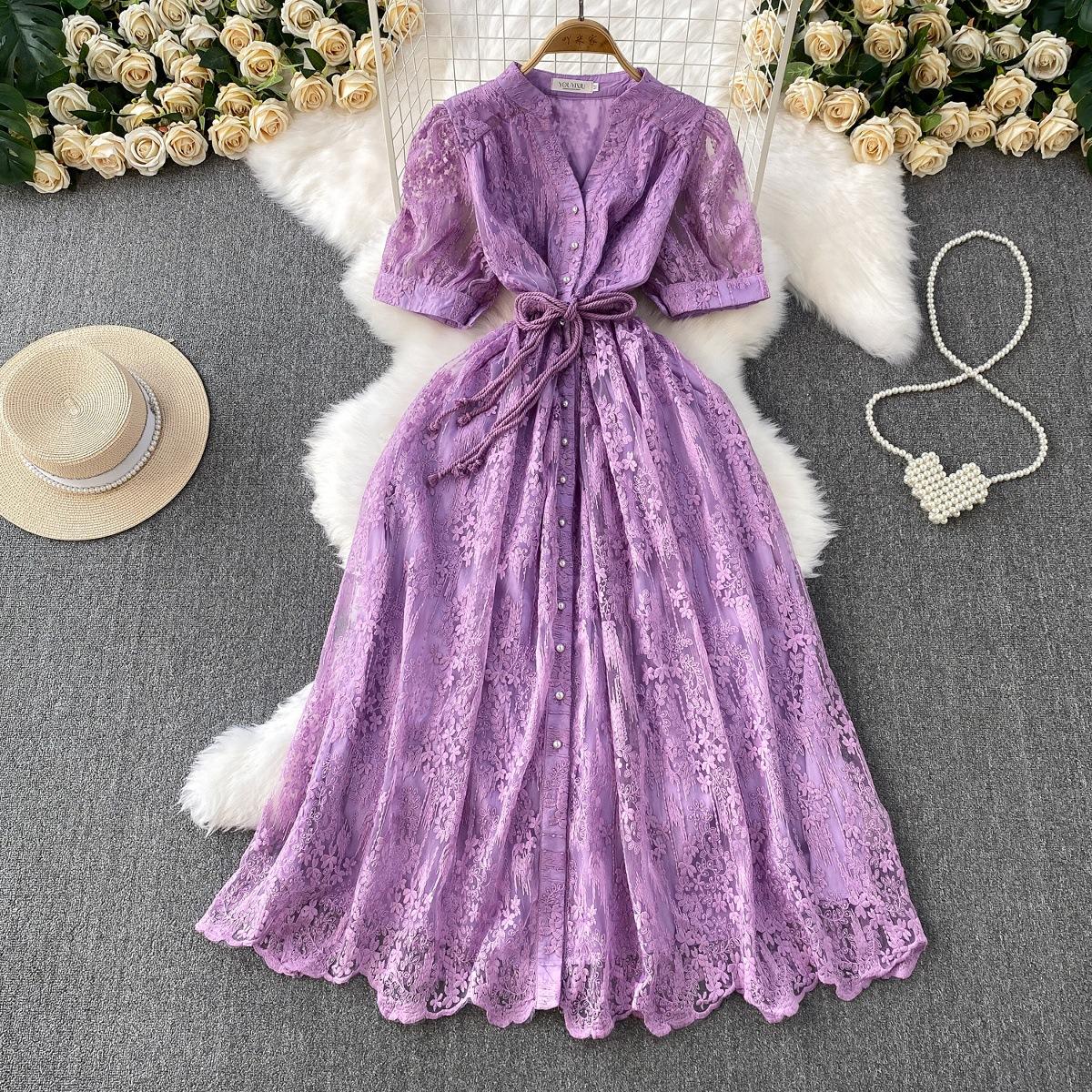 Элегантное и стильное кружевное платье с V-образным вырезом и короткими рукавами для женщин, летнее платье принцессы, обтягивающее талию и утягивающее фигуру 2XL фиолетовый
Элегантное и стильное кружевное платье с V-образным вырезом и короткими рукавами для женщин, летнее платье принцессы, обтягивающее талию и утягивающее фигуру 2XL фиолетовый