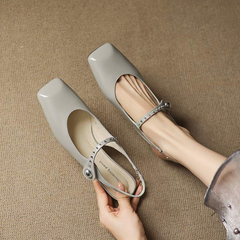 Krazing Pot Cow Skin Summer Size 42 Slingback European Design Thin Low Heels Women High Quality Square Toe Sandals 38 сірий
Krazing Pot Cow Skin Summer Size 42 Slingback European Design Thin Low Heels Women High Quality Square Toe Sandals 38 сірий