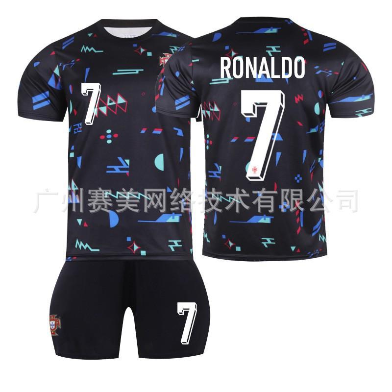 2425 European Cup Portugal Training Clothes Appearance Jersey No. 7 C Ronaldo Set 8 B Fee Children s Football 18#
2425 European Cup Portugal Training Clothes Appearance Jersey No. 7 C Ronaldo Set 8 B Fee Children s Football 18#