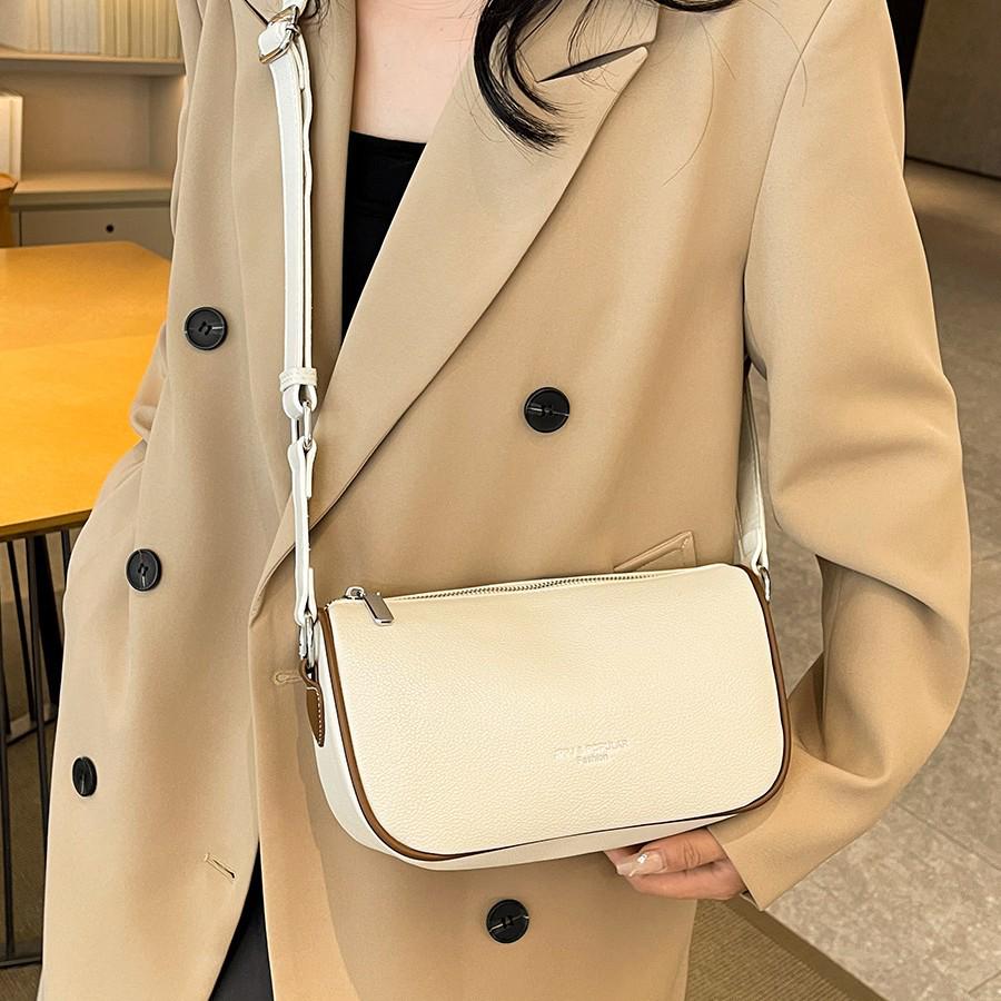 Exquisite 2025 Women s PU Shoulder Bag: Trendy Korean-Style, Small Square, Solid Color, Underarm Design
Exquisite 2025 Women s PU Shoulder Bag: Trendy Korean-Style, Small Square, Solid Color, Underarm Design