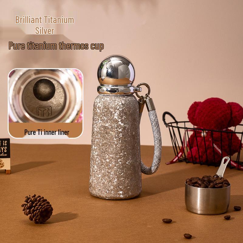 Elegant Titanium Ice Flower Insulated Cup for Office - Antibacterial & Fresh-Keeping 360ml
Elegant Titanium Ice Flower Insulated Cup for Office - Antibacterial & Fresh-Keeping 360ml
