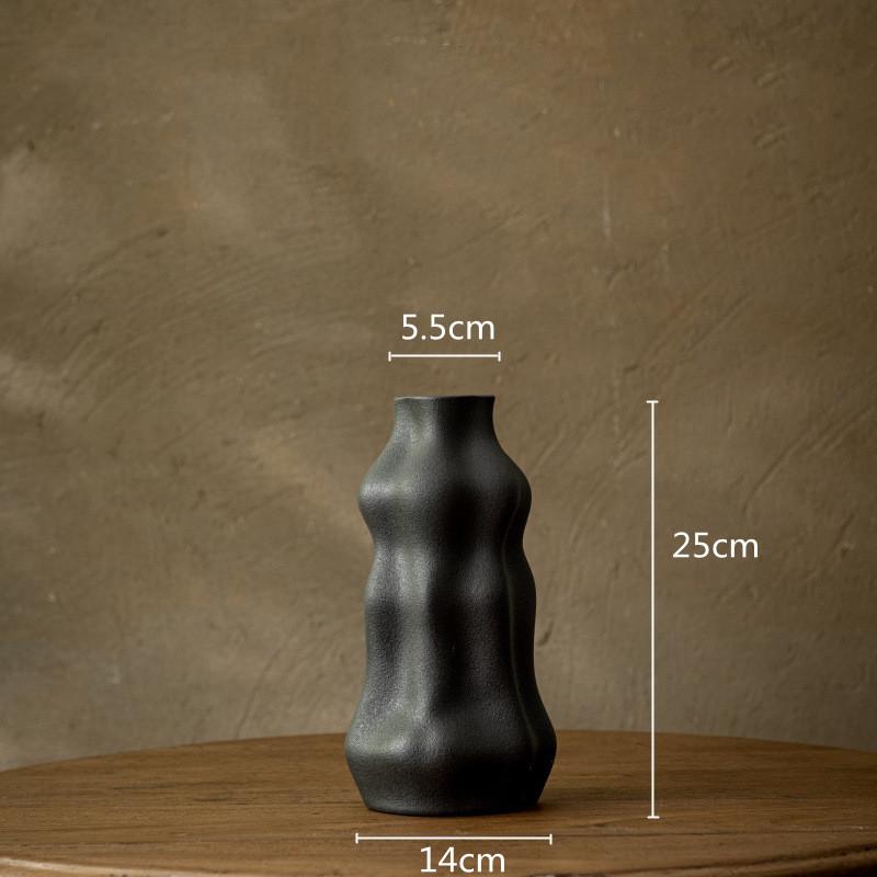 Ceramic Vase Black and White Plain Face Irregular Grooves Flower Arrangement Terrarium Room Decoration Accessories Vases Pots
Ceramic Vase Black and White Plain Face Irregular Grooves Flower Arrangement Terrarium Room Decoration Accessories Vases Pots
