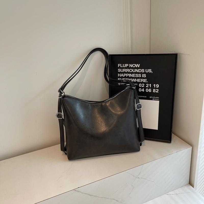 Мягкий кожаный рюкзак, новый регулируемый плечевой ремень, вместительная универсальная сумка через плечо
Мягкий кожаный рюкзак, новый регулируемый плечевой ремень, вместительная универсальная сумка через плечо