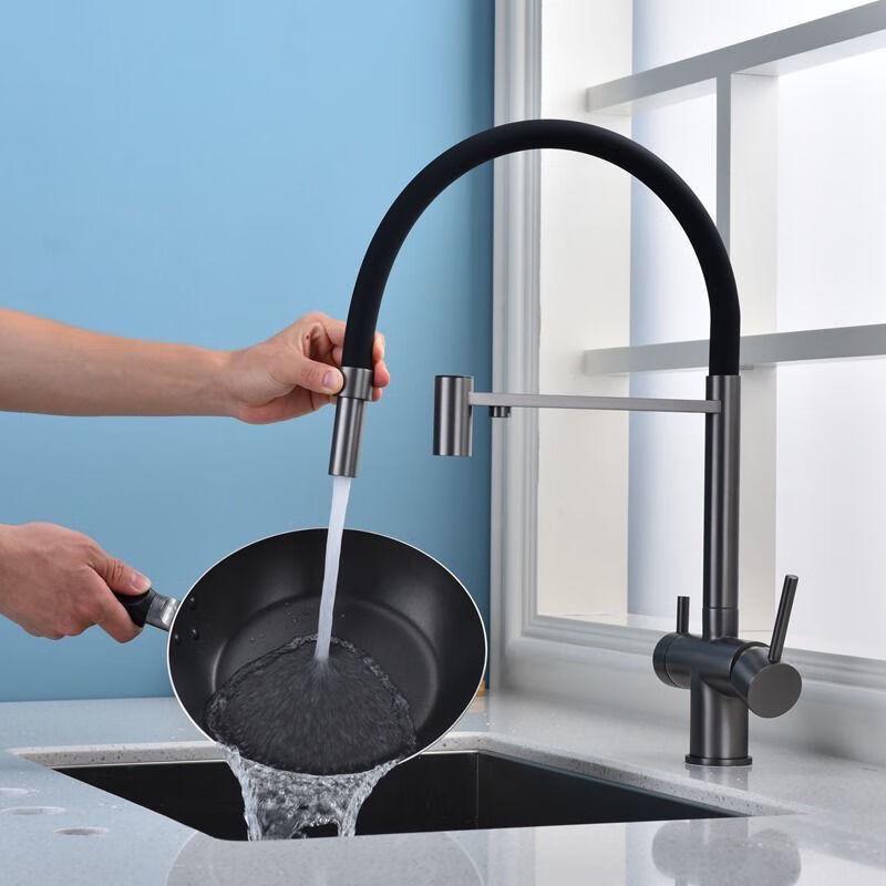TLXT Gunmetal Grey Kitchen Faucet with Silicone Hose
TLXT Gunmetal Grey Kitchen Faucet with Silicone Hose