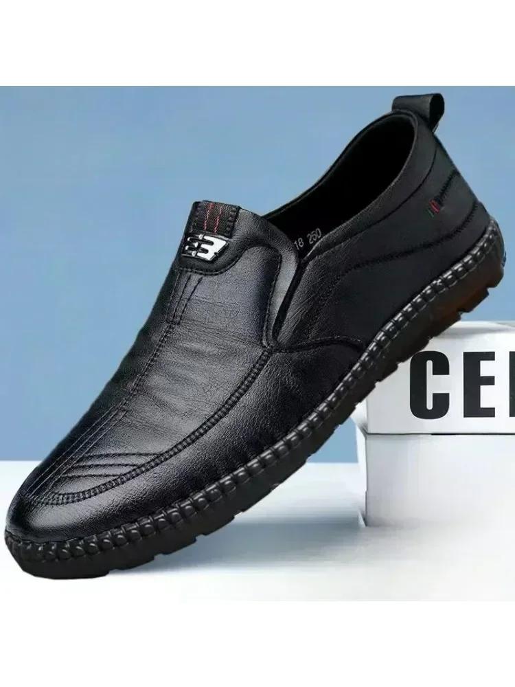 Новая мужская кожаная обувь, уличная повседневная обувь, дышащая, нескользящая, на плоской подошве, мужская обувь для вождения и ходьбы, Zapatos De Cuero 39 чёрный
Новая мужская кожаная обувь, уличная повседневная обувь, дышащая, нескользящая, на плоской подошве, мужская обувь для вождения и ходьбы, Zapatos De Cuero 39 чёрный