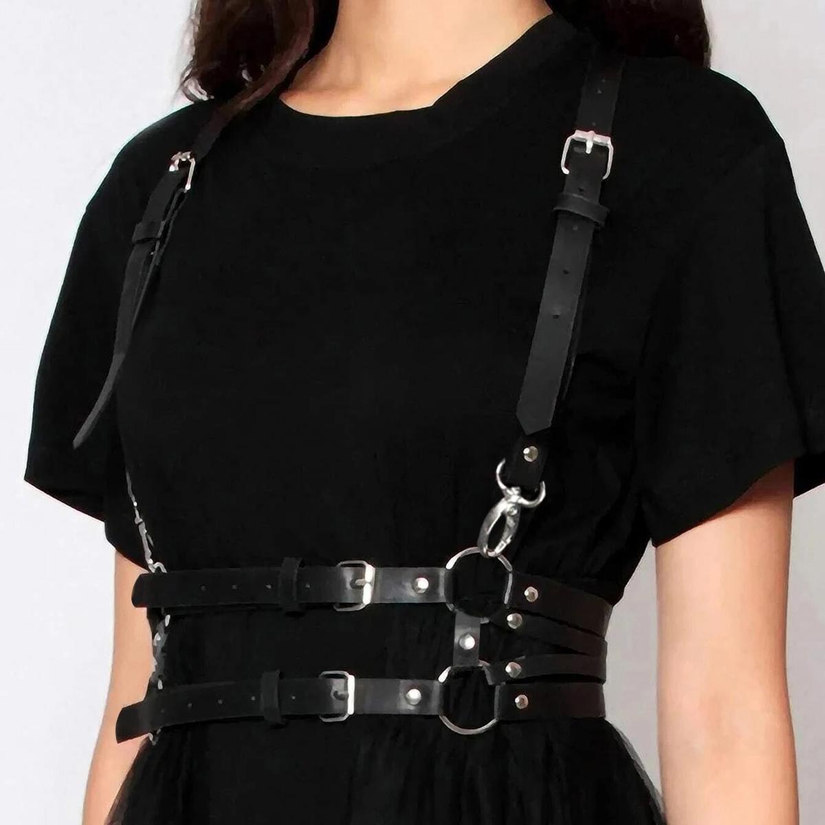 Women Fashion Leather Harness Waist Belt Studded Decor Decorative Harness Straps Suspenders for Women Gothic Clothing Accessorie Y14328YY-
Women Fashion Leather Harness Waist Belt Studded Decor Decorative Harness Straps Suspenders for Women Gothic Clothing Accessorie Y14328YY-