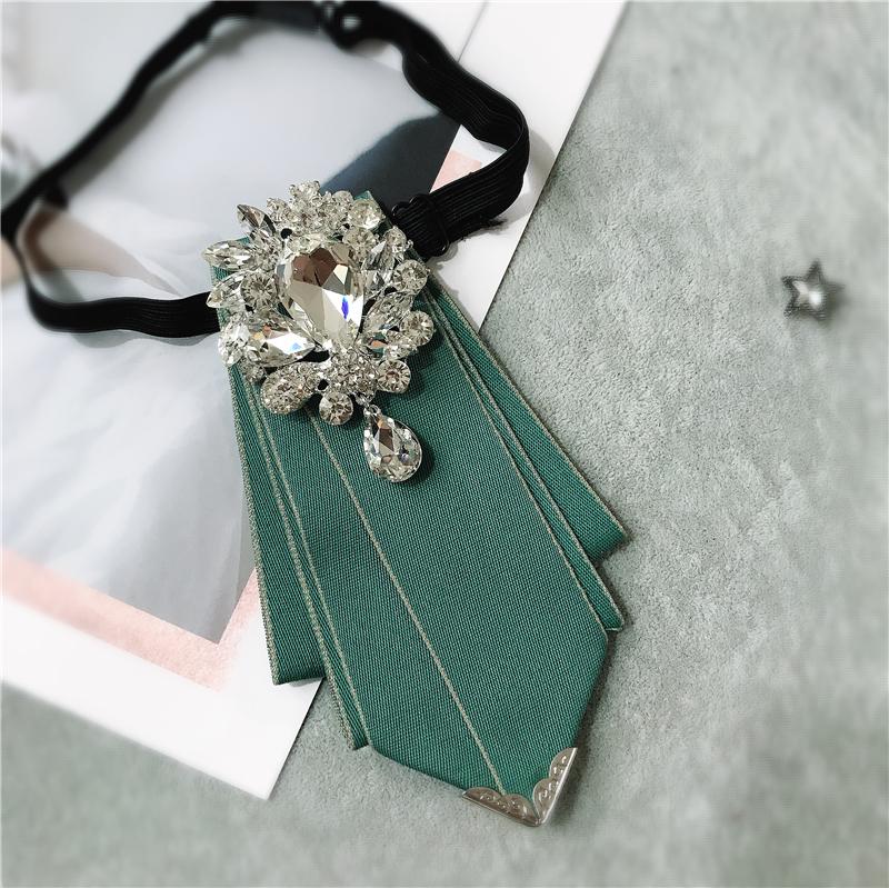 Men s Dress Diamond Bow Tie Groom Best Man Wedding Uniform Wedding Tie British Korean Wedding Collar Children
Men s Dress Diamond Bow Tie Groom Best Man Wedding Uniform Wedding Tie British Korean Wedding Collar Children