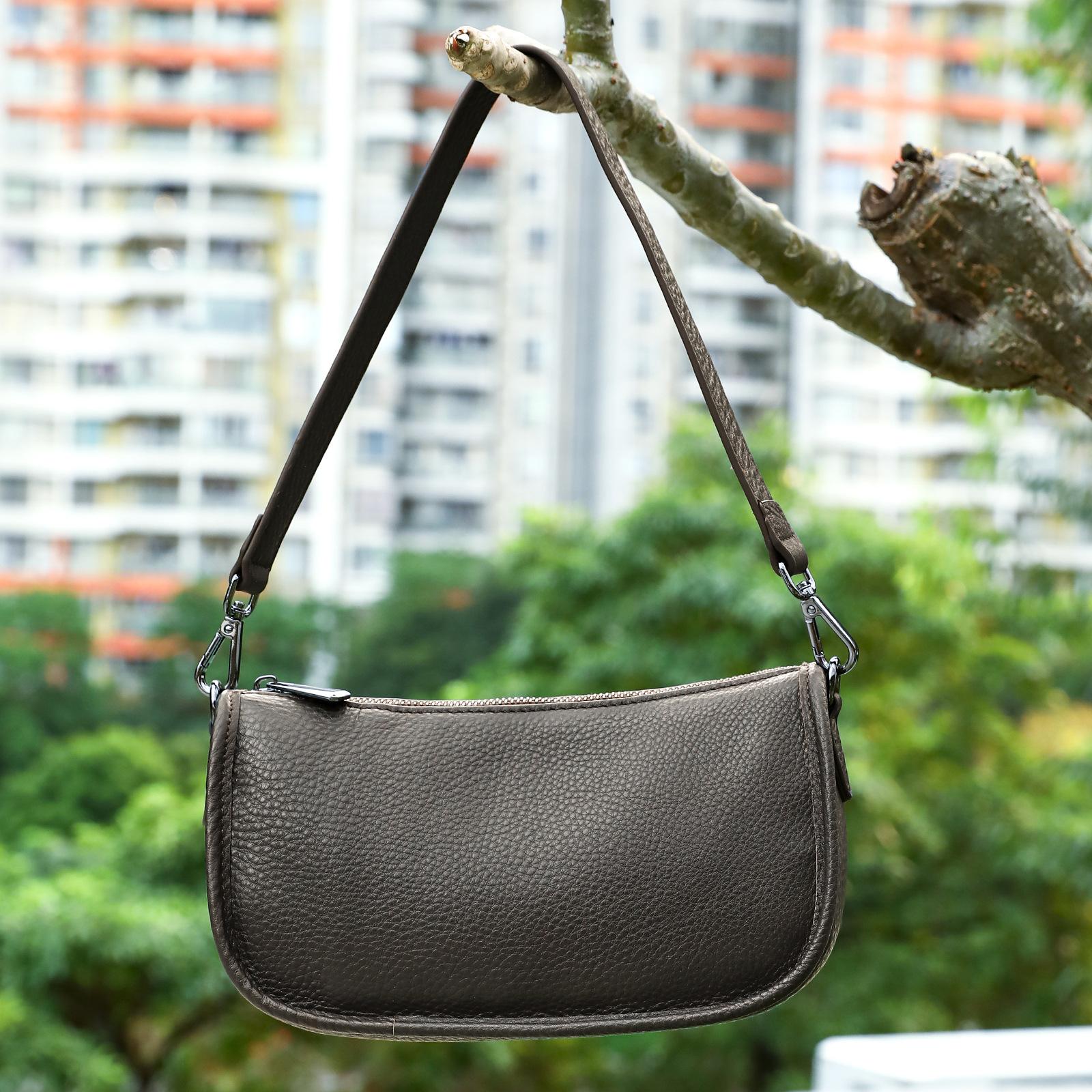 Сумка из натуральной кожи высшего качества. Модная женская сумка с широким ремнем на плечо. Простая сумка через плечо на одно плечо. Большая вместимость. кофейный