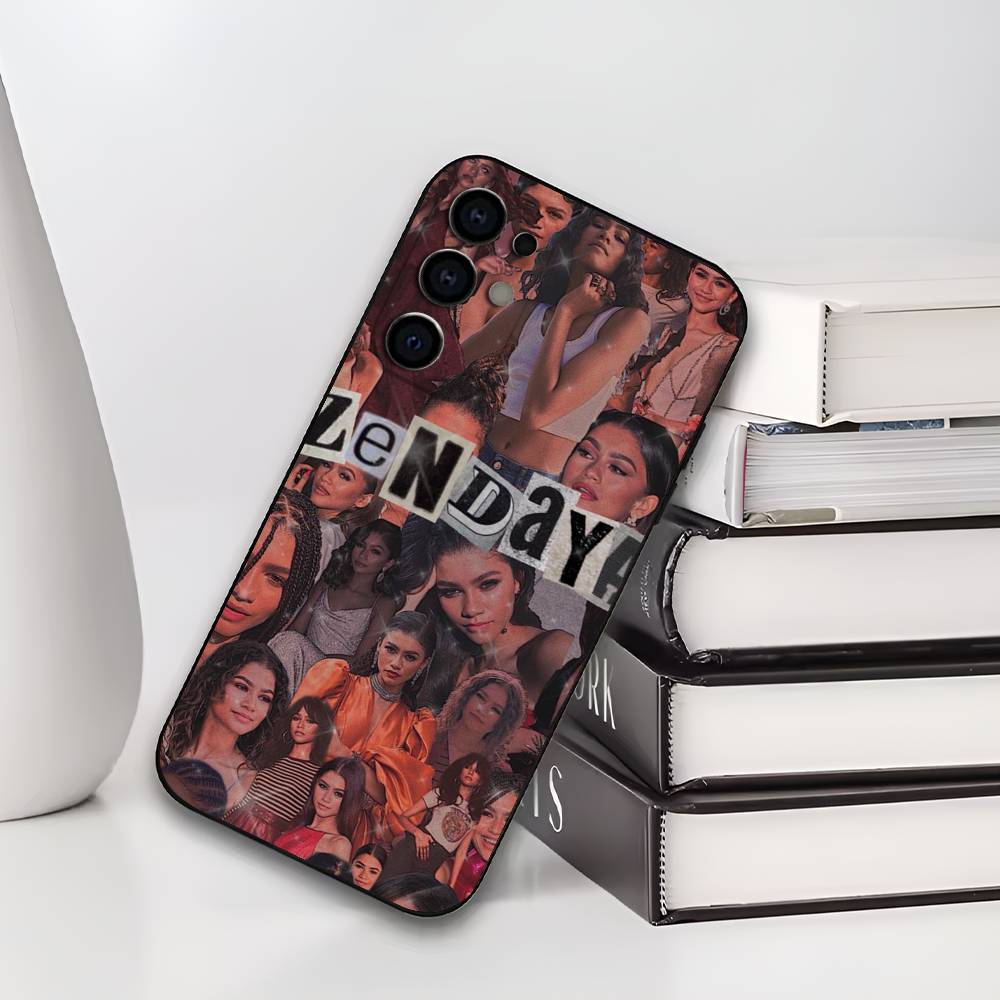 Z-Zendaya Phone Case For Samsung S25,S24,S21,S22,S23,S30,Ultra,S20,Plus,Soft Silicone Black Cover Samsung S24
Z-Zendaya Phone Case For Samsung S25,S24,S21,S22,S23,S30,Ultra,S20,Plus,Soft Silicone Black Cover Samsung S24