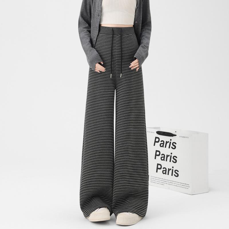 Maternity Velvet Wide-Leg Striped Pants for Autumn/Winter 2025 - Non-Constricting Belly, Long and Comfortable 2XL
Maternity Velvet Wide-Leg Striped Pants for Autumn/Winter 2025 - Non-Constricting Belly, Long and Comfortable 2XL