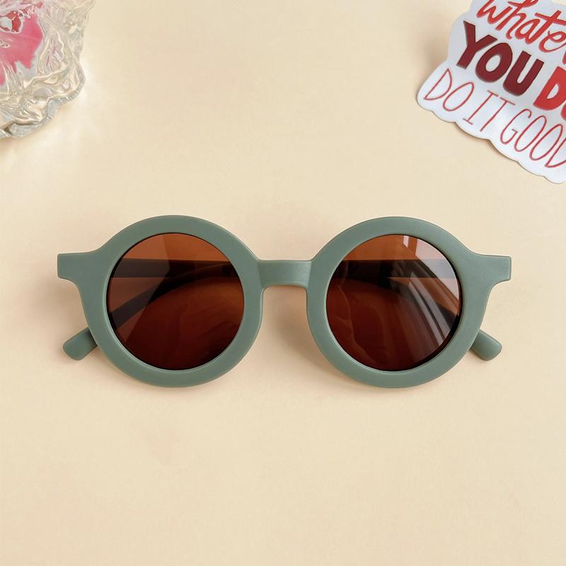New Children Solid Colors Sunglasses Boys Girls Outdoor Cute Cartoon Round UV400 Protection Sunglasses Kids SunGlasses Gift 2026
New Children Solid Colors Sunglasses Boys Girls Outdoor Cute Cartoon Round UV400 Protection Sunglasses Kids SunGlasses Gift 2026