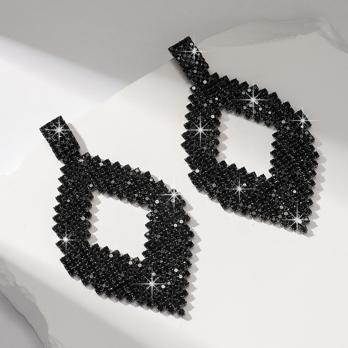 Factory Exaggerated Fringed Earrings Women S Personality Diamond-Encrusted Earrings Long Stud Earrings Women
Factory Exaggerated Fringed Earrings Women S Personality Diamond-Encrusted Earrings Long Stud Earrings Women