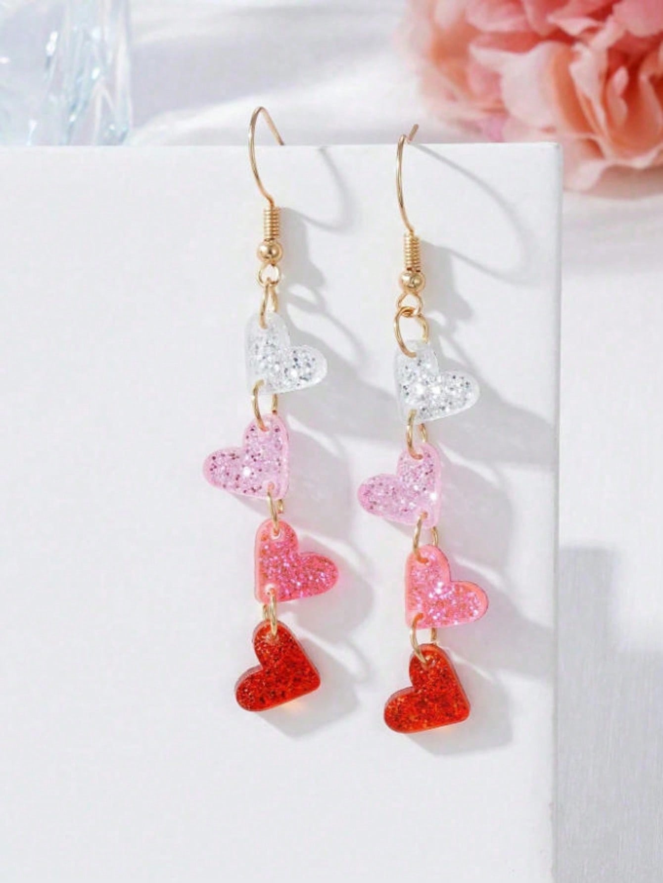 1 Pair Of Heart-Shaped Sweet Pendant Earrings, Valentine S Day Style Simple And Cute Temperament Ear Accessories
1 Pair Of Heart-Shaped Sweet Pendant Earrings, Valentine S Day Style Simple And Cute Temperament Ear Accessories