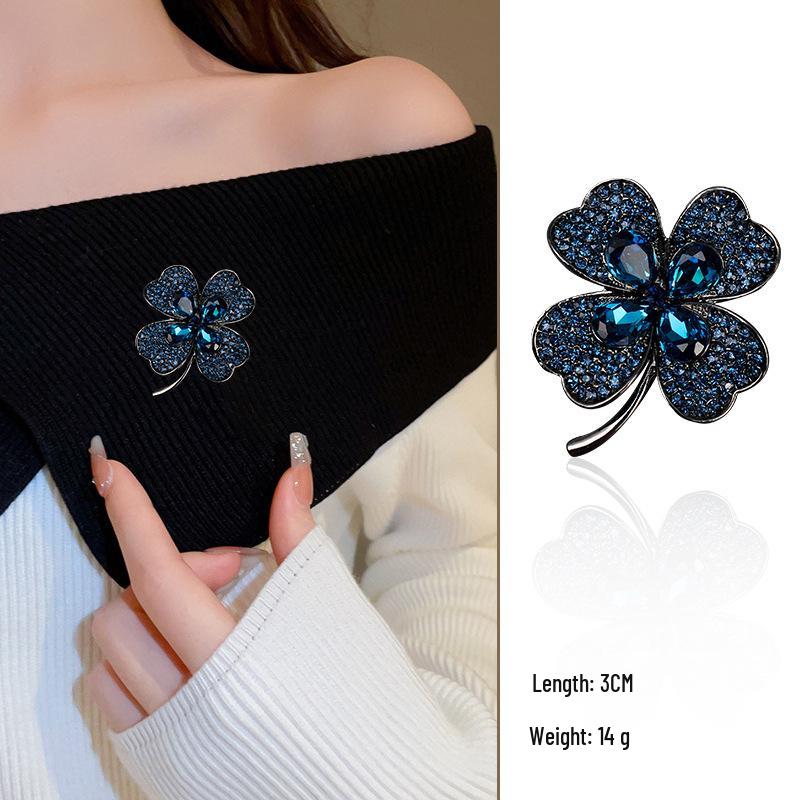Корейская брошь-кристалл высокого класса в виде четырехлистного клевера для женских костюмов и нишевой одежды
Корейская брошь-кристалл высокого класса в виде четырехлистного клевера для женских костюмов и нишевой одежды