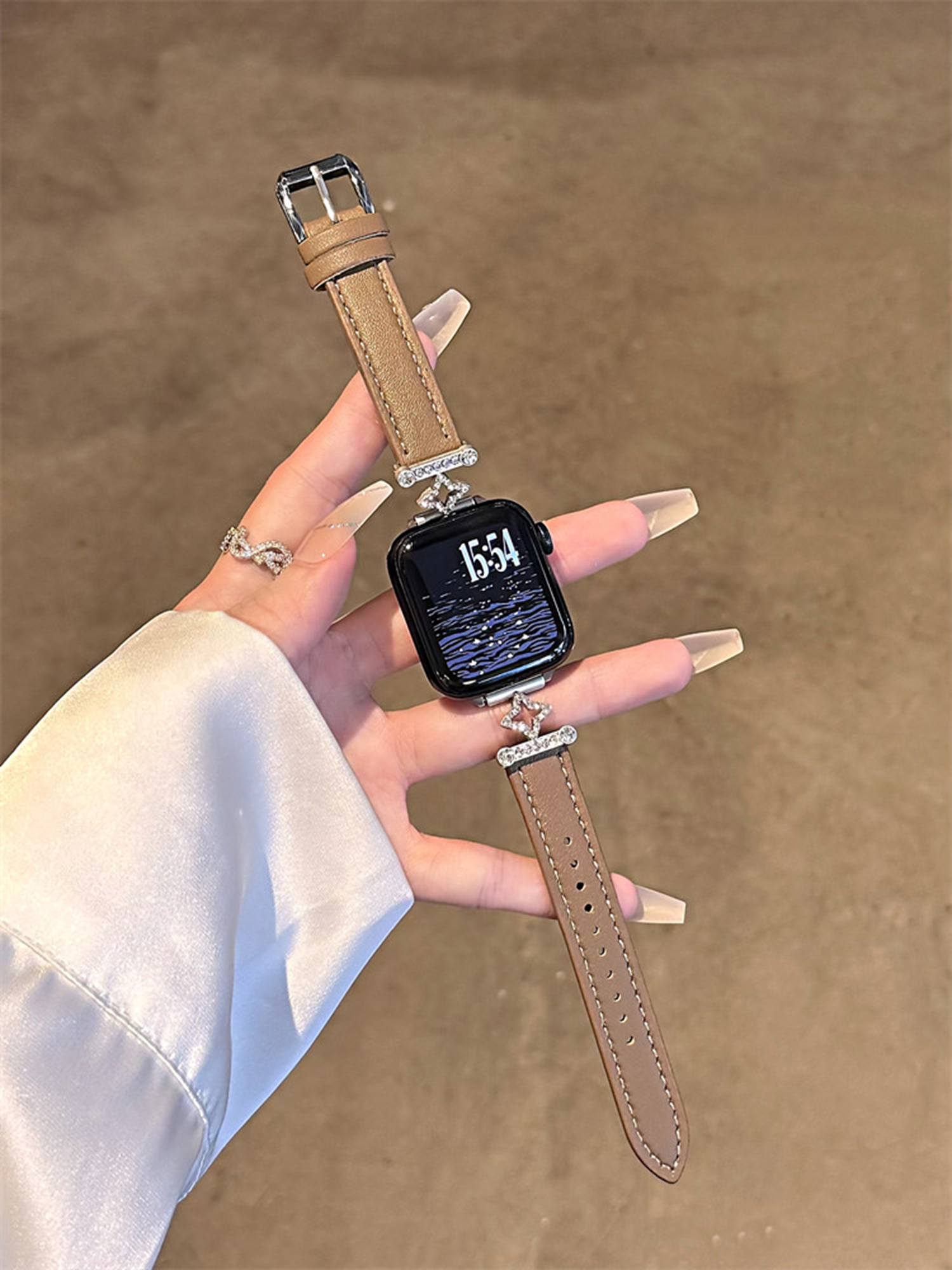 Nice Advanced leather For Apple Watch band Series 10/9/8/7/6/5 38mm 40mm 41mm 42mm 44mm 45mm 46mm 49mm Strap 42mm44mm45mm46mm49mm коричневий
Nice Advanced leather For Apple Watch band Series 10/9/8/7/6/5 38mm 40mm 41mm 42mm 44mm 45mm 46mm 49mm Strap 42mm44mm45mm46mm49mm коричневий
