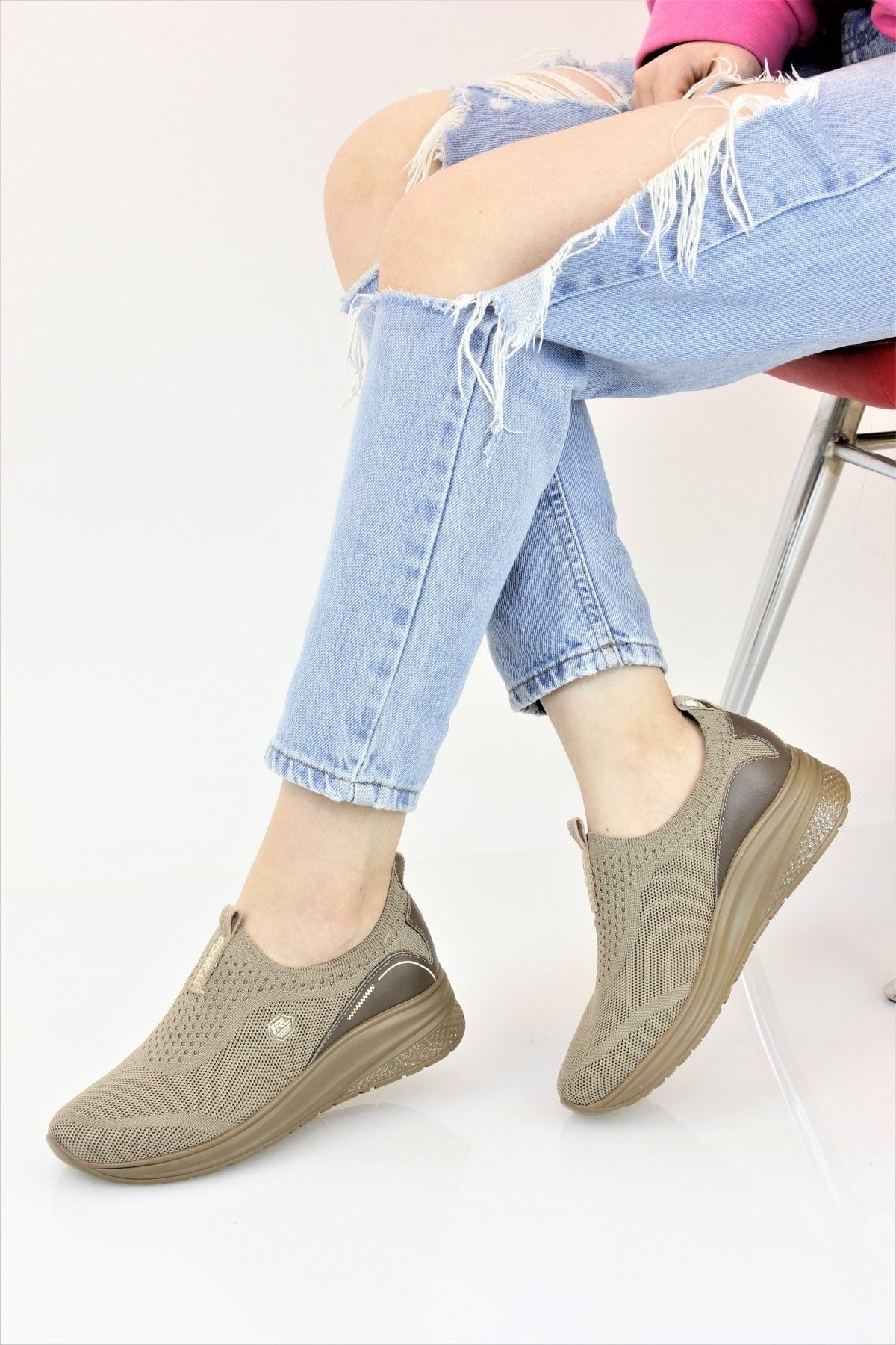 Women s Fashion Knitwear Flat Heeled Casual Laceless Orthopedic Knitwear Summer Sneakers 36
Women s Fashion Knitwear Flat Heeled Casual Laceless Orthopedic Knitwear Summer Sneakers 36