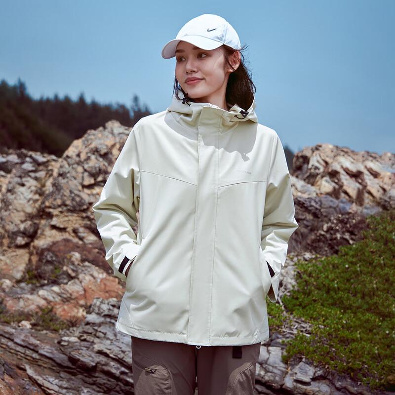Trailblazer Women s Petite Soft Shell Outdoor Jacket
Trailblazer Women s Petite Soft Shell Outdoor Jacket