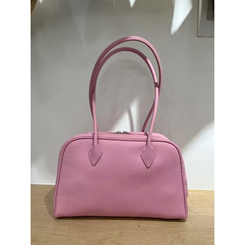 Of Genuine Leather 2026 New Minimalist Style Boston Pillow Bag Large Capacity Cowhide Armpit Tote Bag Shoulder Bag Small Bag Small size 32 x 11 x 19cm рожевий
Of Genuine Leather 2026 New Minimalist Style Boston Pillow Bag Large Capacity Cowhide Armpit Tote Bag Shoulder Bag Small Bag Small size 32 x 11 x 19cm рожевий