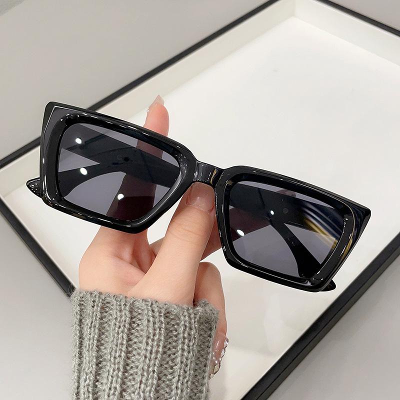 JYL TS Street Sunglasses Women UV Protection High-end Style 2360 A-9012 класичні рожеве кольору
JYL TS Street Sunglasses Women UV Protection High-end Style 2360 A-9012 класичні рожеве кольору