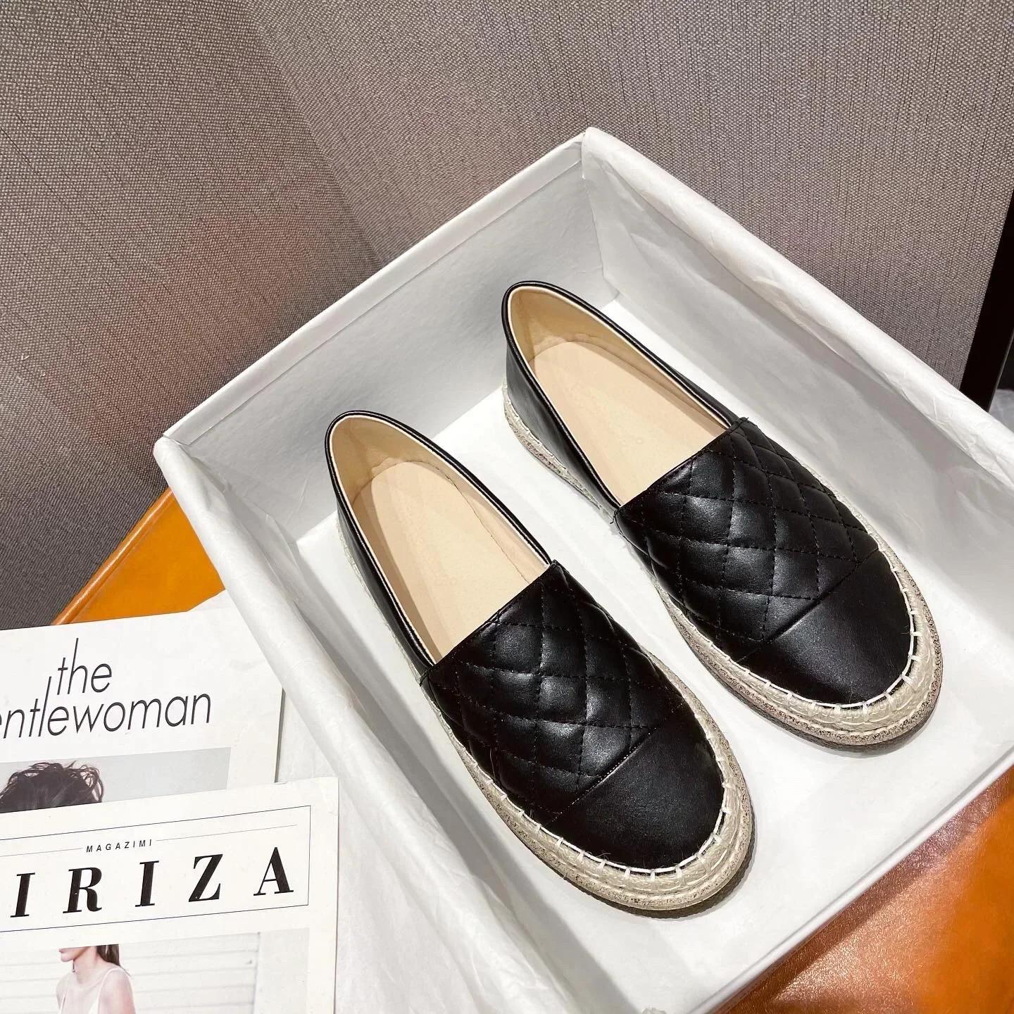 Модные туфли на плоской подошве для женщин, удобная женская обувь, эспадрильи для женщин, женская повседневная обувь, туфли на плоской подошве без застежек, женские туфли-лоферы Pisos 35 чёрный
Модные туфли на плоской подошве для женщин, удобная женская обувь, эспадрильи для женщин, женская повседневная обувь, туфли на плоской подошве без застежек, женские туфли-лоферы Pisos 35 чёрный