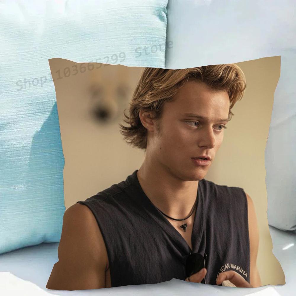 1pc JJ Maybank - Rudy Pankow Pillow Case Square Bedroom Sofa Leisure Comfort Cushion Car Living Room Home Decoration 20x20Inch
1pc JJ Maybank - Rudy Pankow Pillow Case Square Bedroom Sofa Leisure Comfort Cushion Car Living Room Home Decoration 20x20Inch