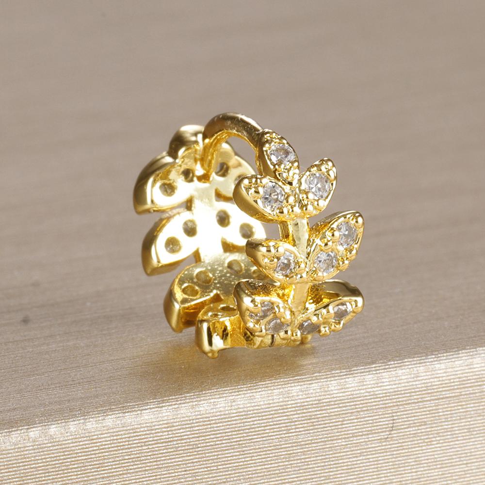 1 шт. Круглі сережки-кільця з нержавіючої сталі з покриттям 18K золотом для жінок та підлітків, сережки-кільця з кубічним цирконієм, зіркою, листям, пірсинг, ювелірні вироби
1 шт. Круглі сережки-кільця з нержавіючої сталі з покриттям 18K золотом для жінок та підлітків, сережки-кільця з кубічним цирконієм, зіркою, листям, пірсинг, ювелірні вироби