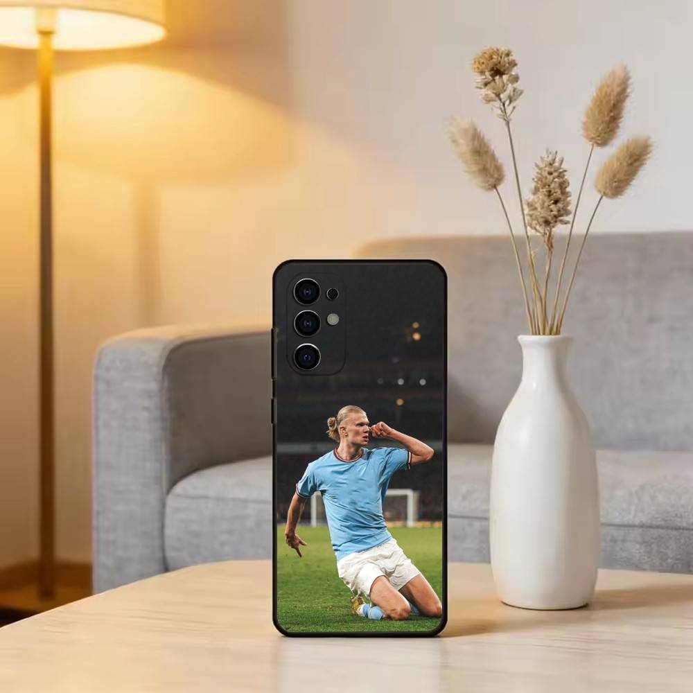 Football Star E-Erling H-Haaland Phone Case For Samsung S25,S24,S21,S22,S23,S30,Ultra,S20,Plus,Fe,Soft Silicone Black Cover Samsung S24Plus
Football Star E-Erling H-Haaland Phone Case For Samsung S25,S24,S21,S22,S23,S30,Ultra,S20,Plus,Fe,Soft Silicone Black Cover Samsung S24Plus