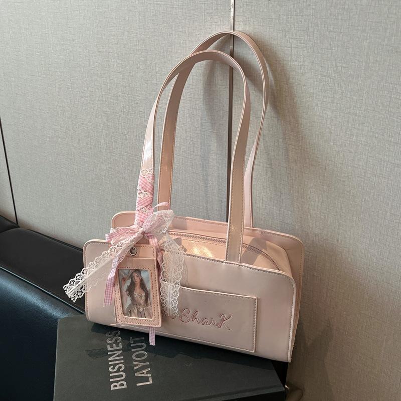Bags Women s New Popular Fashion Niche Shoulder Bag Textured Versatile Commuter Underarm Bag рожевий
Bags Women s New Popular Fashion Niche Shoulder Bag Textured Versatile Commuter Underarm Bag рожевий