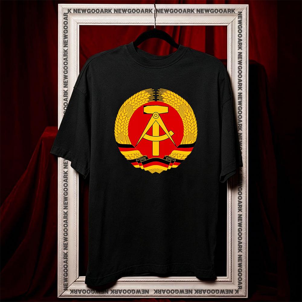 East GerUnisex Coat of Arms GerUnisex Democratic Republic Soviet Union shirt Women Unisex Casual cotton printed t shirts camisetas 3XL
East GerUnisex Coat of Arms GerUnisex Democratic Republic Soviet Union shirt Women Unisex Casual cotton printed t shirts camisetas 3XL