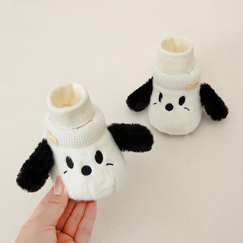 Baby Winter Fleece-Lined Thickened Cartoon Cotton Shoes0-12One-month-old unisex pre-walking shoes anti-drop baby shoes and socks integrated style 10(Suggestions0-4Months
Baby Winter Fleece-Lined Thickened Cartoon Cotton Shoes0-12One-month-old unisex pre-walking shoes anti-drop baby shoes and socks integrated style 10(Suggestions0-4Months