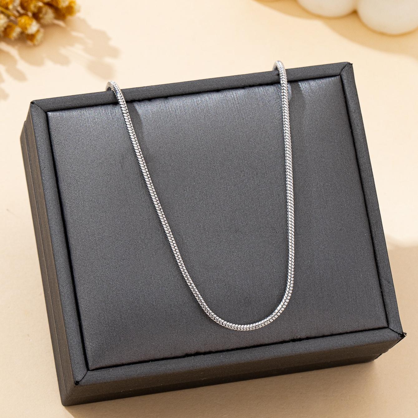 Women s Necklace, Fashionable and Simple Plain Chain Necklace, Suitable for Daily Wear
Women s Necklace, Fashionable and Simple Plain Chain Necklace, Suitable for Daily Wear
