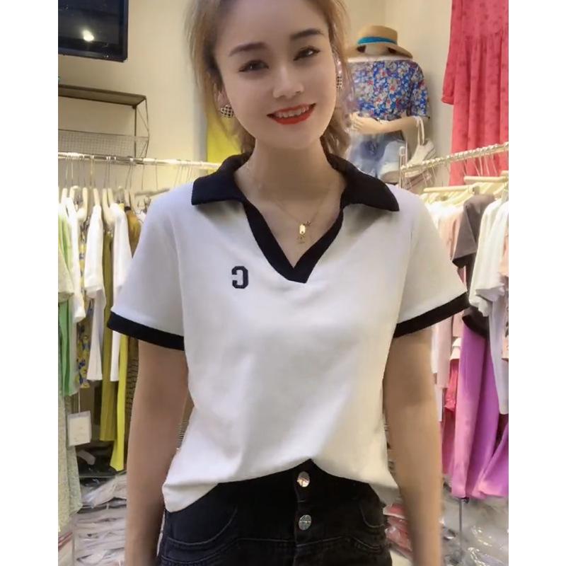 Plus Size Women s V-Neck Polo Shirt - Short Sleeve, Tummy-Covering, Slimming Summer Top 2025 L (Recommended for 95-105 lbs)
Plus Size Women s V-Neck Polo Shirt - Short Sleeve, Tummy-Covering, Slimming Summer Top 2025 L (Recommended for 95-105 lbs)