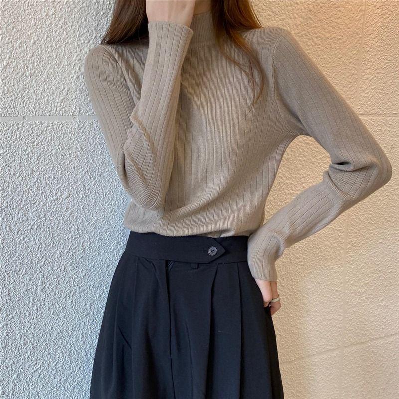 Women s Slim Fit Knitted Sweater with Half High Neck and Long Sleeves - Solid Color Design One Size
Women s Slim Fit Knitted Sweater with Half High Neck and Long Sleeves - Solid Color Design One Size