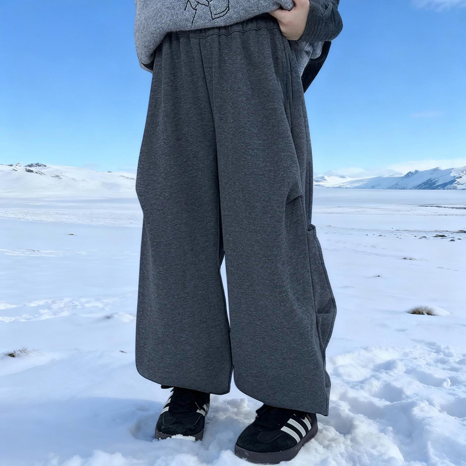 Зимові спортивні штани Yuchen для дітей з флісовою підкладкою Size 110 темно-сірий
Зимові спортивні штани Yuchen для дітей з флісовою підкладкою Size 110 темно-сірий