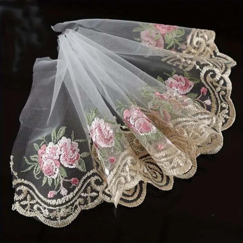 1 ярд Розовое кружево с цветочным узором Золотая отделка Шитье Рукоделие Сделай сам Украшение одежды Кружевные ткани
1 ярд Розовое кружево с цветочным узором Золотая отделка Шитье Рукоделие Сделай сам Украшение одежды Кружевные ткани